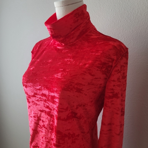 Bogner Crushed Velvet Turtleneck, Size 12 Red - Picture 2 of 4